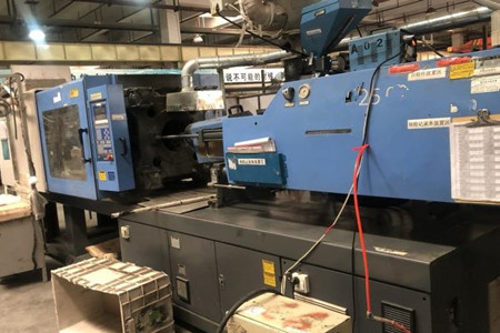 如何降低混雙色注塑機采購成本？技巧分析！